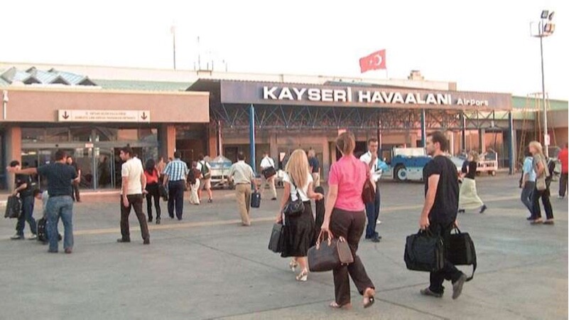 aeropuerto cercana a Capadocia Kayseri Erkilet